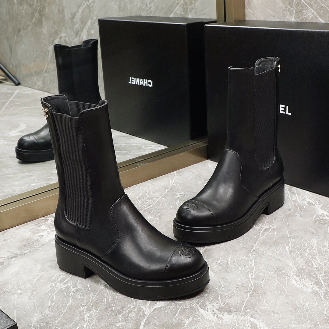&coco- 2022 heel height ：4.5cm， Forefoot 2cm，Barrel height ：20cm。 Calfskin Sheepskin item:B-X198J2014